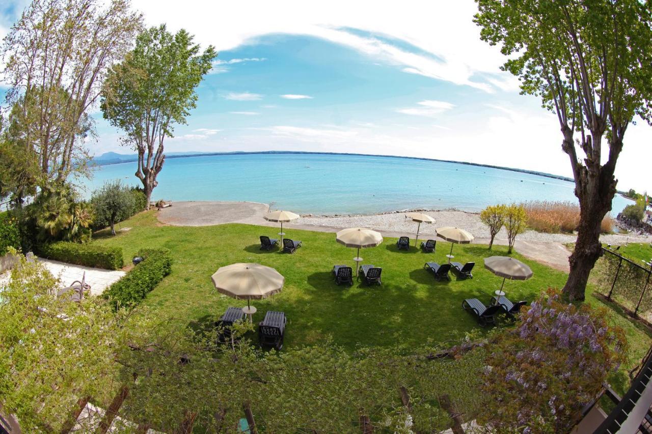 Hotel Smeraldo Sirmione Exterior foto